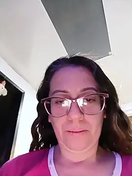 Snapshot of miss_hanna07 chatting on June 14, 2:35 am miss hanna07 online show from June 14, 2:35 am