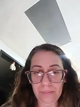 Snapshot of miss_hanna07 chatting on June 25, 2:22 am miss hanna07 online show from June 25, 2:22 am
