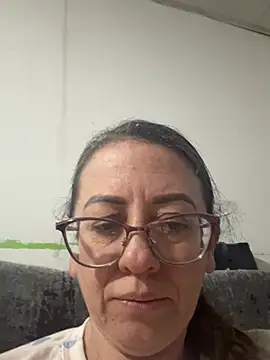 Snapshot of miss_hanna07 chatting on June 27, 1:32 am miss hanna07 online show from June 27, 1:32 am