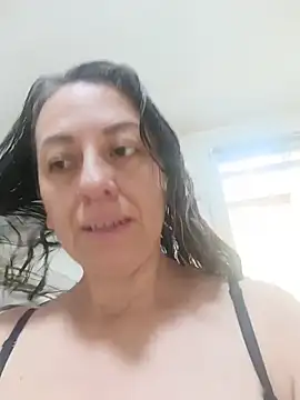 Snapshot of miss_hanna07 chatting on July 4, 3:51 pm miss hanna07 online show from July 4, 3:51 pm