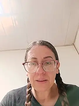Snapshot of miss_hanna07 chatting on July 10, 4:53 pm miss hanna07 online show from July 10, 4:53 pm