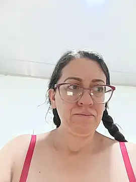 Snapshot of miss_hanna07 chatting on July 17, 1:07 pm miss hanna07 online show from July 17, 1:07 pm