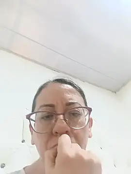 Snapshot of miss_hanna07 chatting on July 21, 12:40 pm miss hanna07 online show from July 21, 12:40 pm