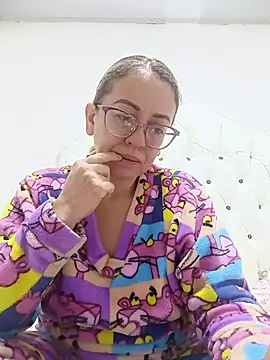 Snapshot of miss_hanna07 chatting on July 28, 11:17 am miss hanna07 online show from July 28, 11:17 am