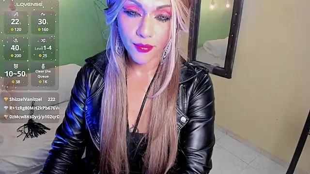 Snapshot of angelina_james_ chatting on February 18, 12:17 pm angelina james online show from February 18, 12:17 pm