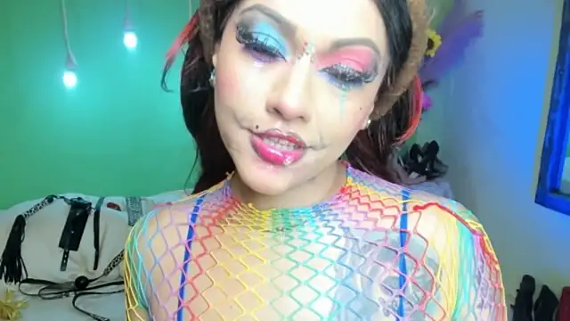 Snapshot of angelina_james_ chatting on October 14, 3:02 pm angelina james online show from October 14, 3:02 pm