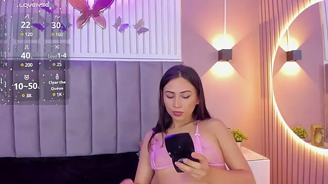 diosa cristal online show from February 1, 6:54 am