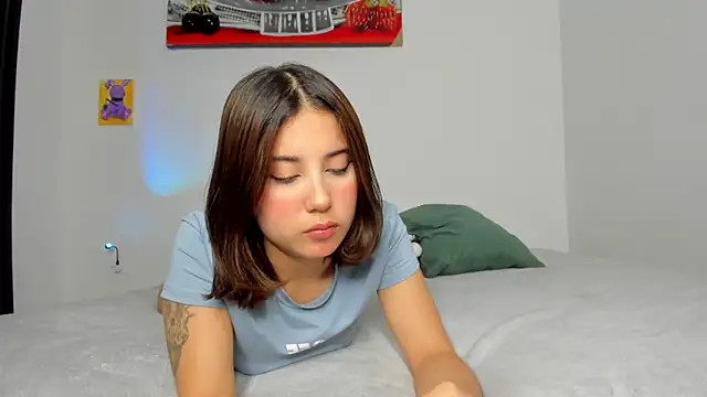 Snapshot of megan_dolly777 chatting on January 7, 3:03 am megan dolly777 online show from January 7, 3:03 am