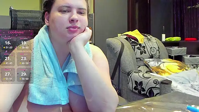 Snapshot of 1lindsey1 chatting on September 23, 6:44 pm 1lindsey1 online show from September 23, 6:44 pm