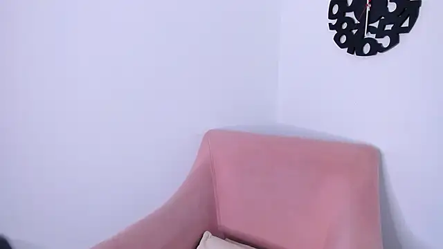 Tom Silver   online show from February 7, 12:42 am