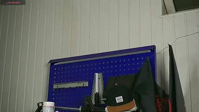 dustyn fox online show from October 24, 4:36 pm