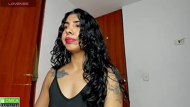 jasmine bunny  online show from April 25, 9:01 pm