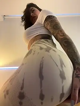 Iam Annii online show from February 26, 11:04 pm