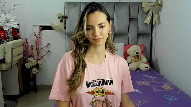 baby-miah online show from November 21, 4:00 am