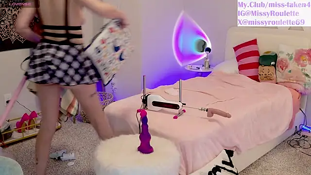 MissyRoulette online show from January 15, 9:30 pm