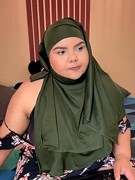 Snapshot of _Shara_Handal_ chatting on September 30, 8:52 am Shara Handal online show from September 30, 8:52 am