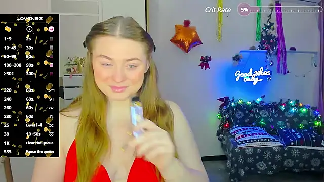 Snapshot of Demure_Smile chatting on December 14, 5:07 am Demure Smile online show from December 14, 5:07 am