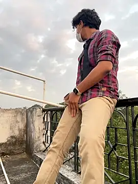 Snapshot of sonalsanskar chatting on November 5, 12:43 am sonalsanskar online show from November 5, 12:43 am