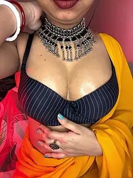 Hot-sexy222 online show from January 15, 1:43 am