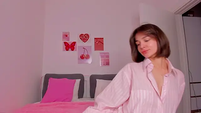 JudyAngil online show from March 13, 5:25 am