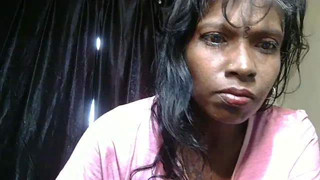 Fuckable Nasty MILF online show from February 14, 6:02 am