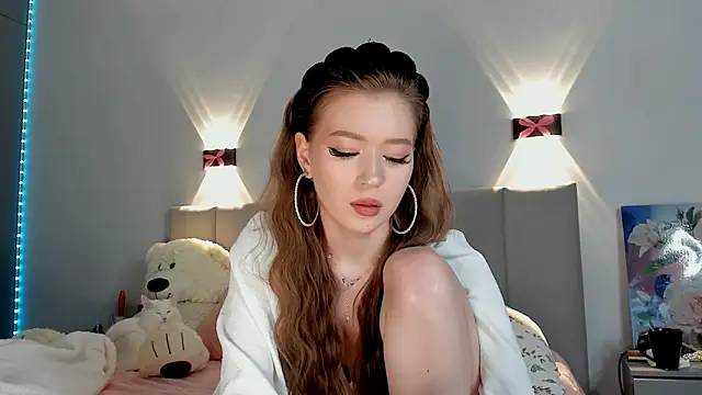 diana nier online show from December 23, 1:08 am