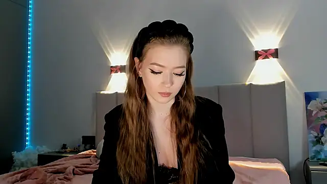 diana nier online show from January 17, 1:25 am