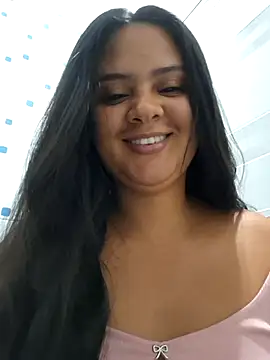 sexy-latin10 online show from March 7, 4:46 am