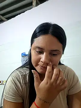 sexy-latin10 online show from March 21, 2:18 am