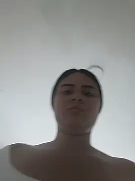 Snapshot of sexy-latin10 chatting on May 14, 12:34 pm sexy-latin10 online show from May 14, 12:34 pm