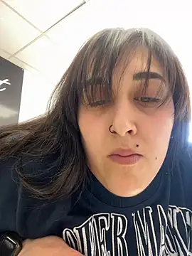 ThicBunz online show from March 19, 2:57 pm