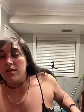 ThicBunz online show from March 20, 11:12 pm