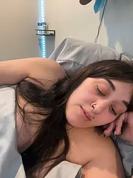 ThicBunz online show from March 22, 5:09 pm