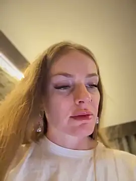 Piinkpandora online show from February 5, 9:40 pm