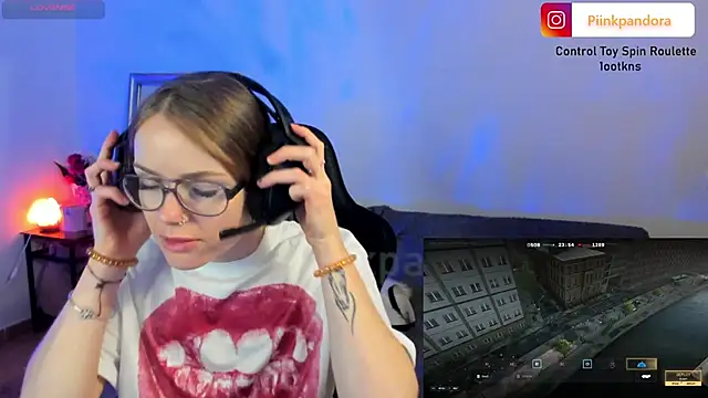 Piinkpandora online show from March 19, 9:58 pm