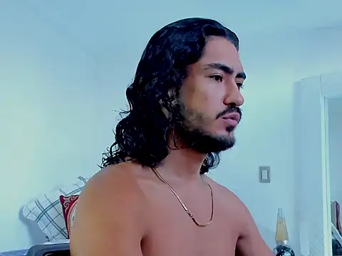 Snapshot of david__johnson372 chatting on November 21, 12:37 pm david johnson372 online show from November 21, 12:37 pm