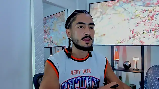 Snapshot of david__johnson372 chatting on July 2, 12:10 am david johnson372 online show from July 2, 12:10 am