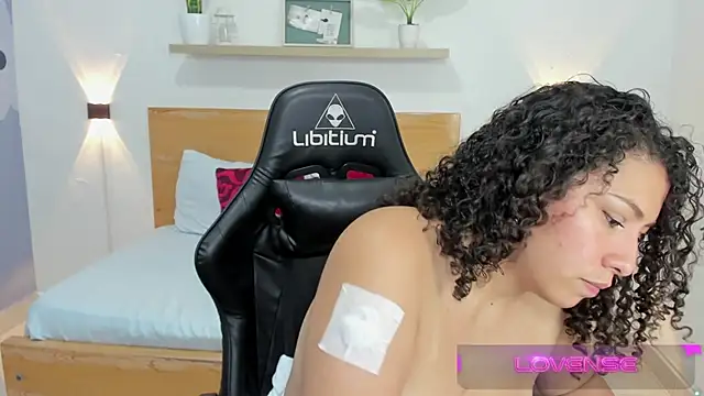 aixa 15 online show from March 1, 3:16 pm