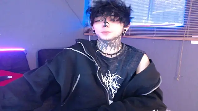 Snapshot of Andy_bapho chatting on November 13, 3:55 pm Andy bapho online show from November 13, 3:55 pm