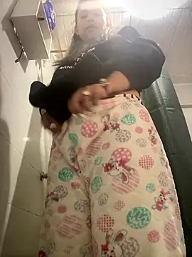 Snapshot of Khalyk_G chatting on November 7, 2:11 am Khalyk G online show from November 7, 2:11 am