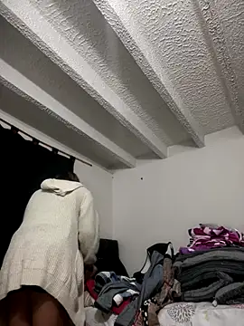 Snapshot of Khalyk_G chatting on November 27, 5:20 am Khalyk G online show from November 27, 5:20 am