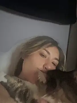 Snapshot of Khalyk_G chatting on November 30, 7:07 pm Khalyk G online show from November 30, 7:07 pm