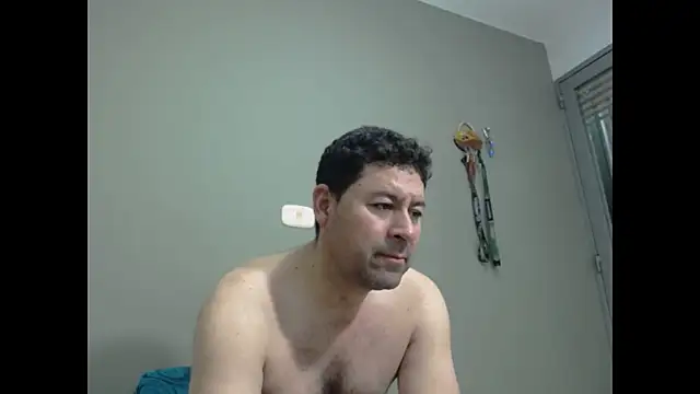 ambar jacksonn online show from June 13, 1:58 am