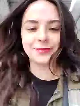 Snapshot of Alicia_Hot1 chatting on December 3, 2:05 pm Alicia Hot1 online show from December 3, 2:05 pm