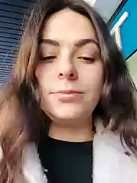 Snapshot of Alicia_Hot1 chatting on December 4, 11:52 am Alicia Hot1 online show from December 4, 11:52 am