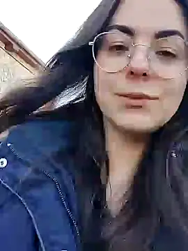 Snapshot of Alicia_Hot1 chatting on December 12, 10:45 am Alicia Hot1 online show from December 12, 10:45 am