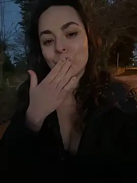 Snapshot of Alicia_Hot1 chatting on January 24, 5:32 pm Alicia Hot1 online show from January 24, 5:32 pm