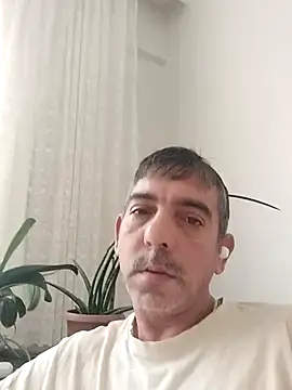 Snapshot of Egemen2245 chatting on November 30, 9:02 am Egemen2245 online show from November 30, 9:02 am