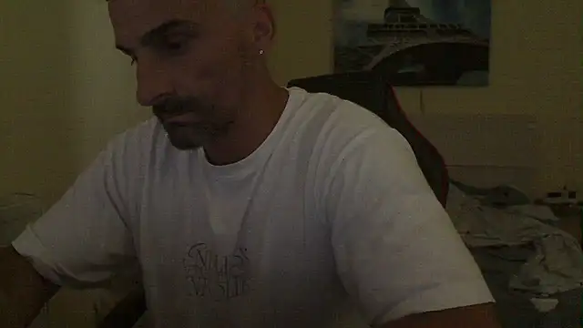 amydamarw online show from June 30, 8:59 am