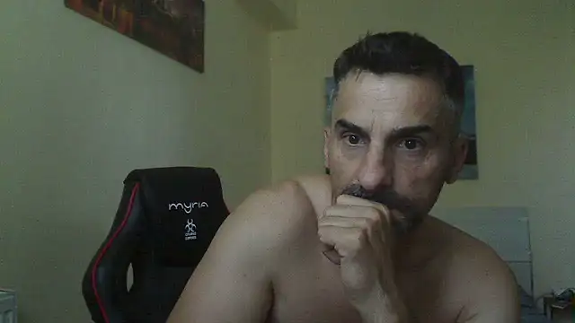 amydamarw online show from July 4, 5:35 am